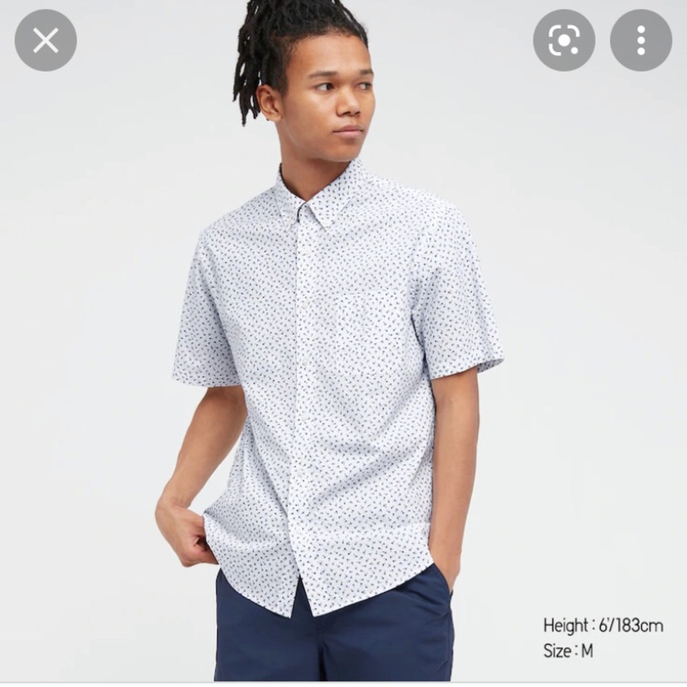 NWT Uniqlo printed short sleeve button down shirt